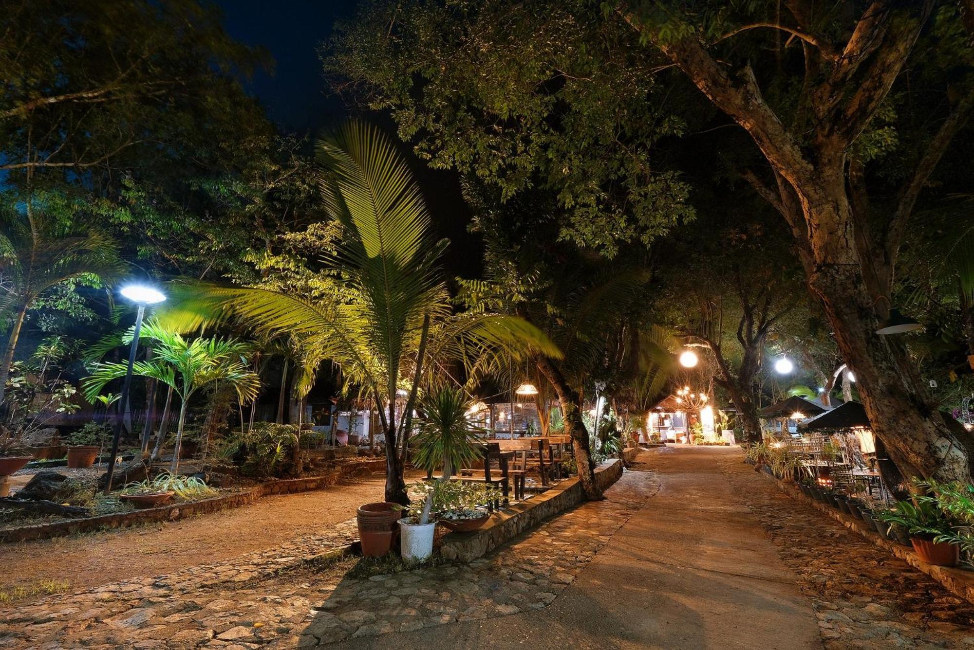 Villa Khadine Grand Vista Resort Coron Kültér fotó